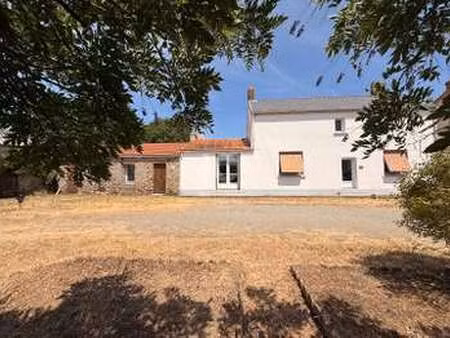 vente maison à saint-viaud (44320) : à vendre / 82m² saint-viaud