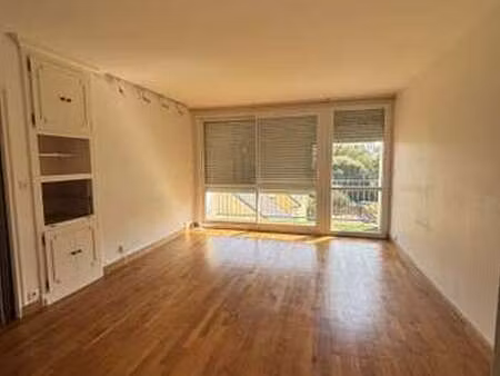 location appartement 2 pièces à rennes bourg l'evêque (35000) : à louer 2 pièces / 50m² re