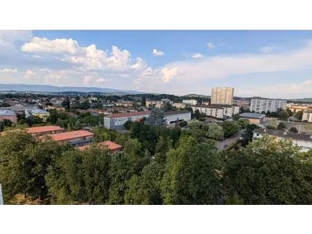 belfort  appartement 89 m² 3 chambres garage cave deux balcons vue dégagée