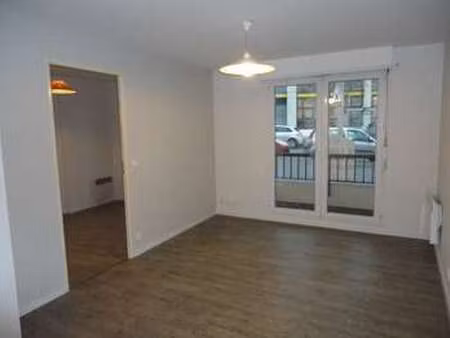 location appartement 2 pièces à caen la folie - couvrechef (14000) : à louer 2 pièces / 30