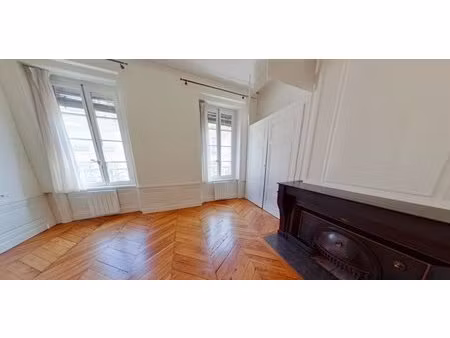 appartement 2 pieces // lyon 3eme