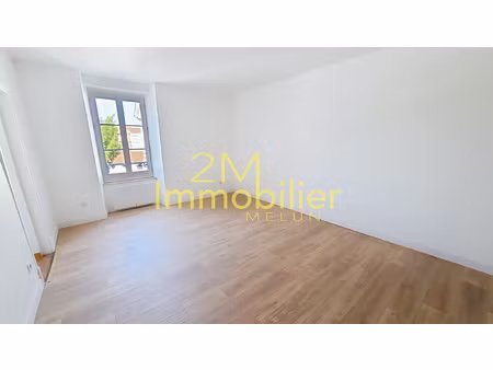 appartement 2 pièces de 45 80 m2 entièrement rénové à louer