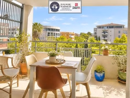 appartement récent - t2- terrasse indépendante-garage-sans vis à vis