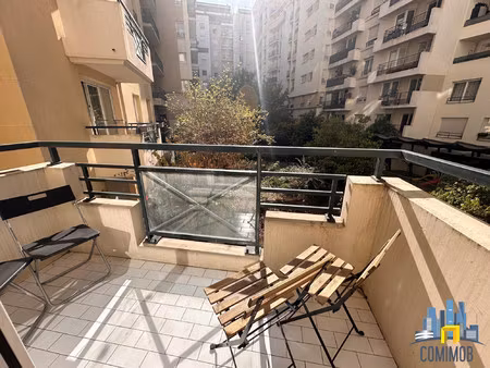 studio meuble