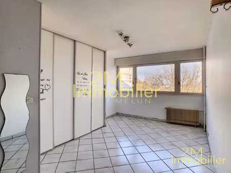 location studio à melun quartier de l'almont