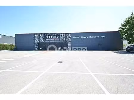 location commerce chalon sur saone 71100 800m²