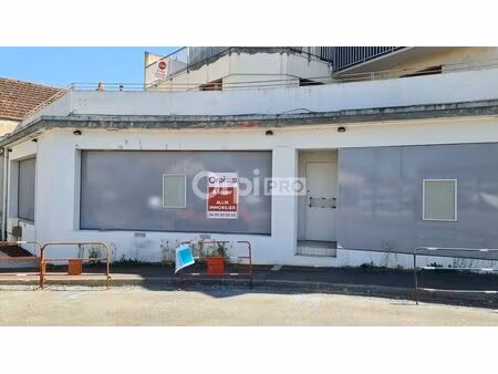 location commerce montlucon 03100 262m²