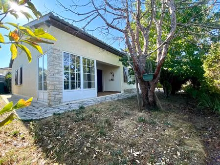 maison 127 m²  3chambres  terrain arboré