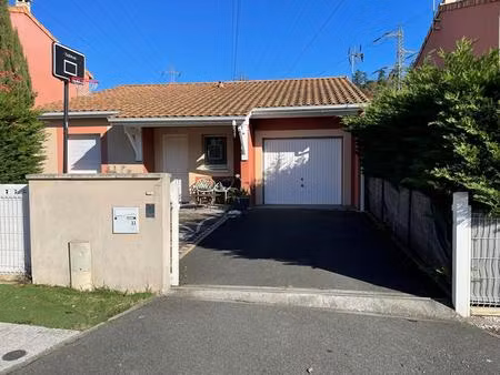 à louer - bouliac | maison de plain-pied t4 avec jardin de 300 m²  garage et stationnement