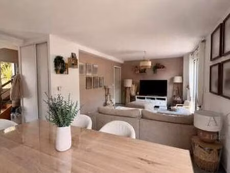 vente maison à ergué-gabéric (29500) : à vendre / 83m² ergué-gabéric