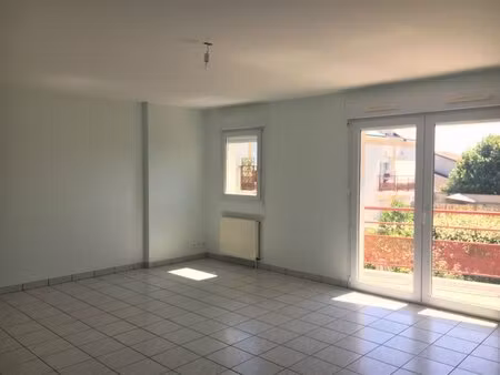 à louer appartement 78 11 m² – 844 € |nantes
