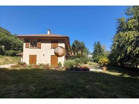 maison de 5 chambres de luxe en vente à voiron  france