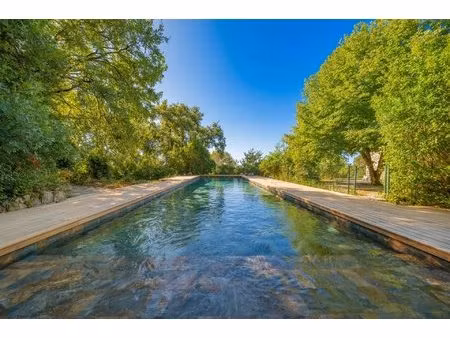 le tignet – superbe villa de plain-pied en pierre  300 m²  terrain 1 7 ha