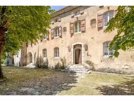 exclusivité. château du xvie siècle – domaine d'exception de 18 hectares au cœur de...
