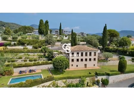 propriété de caractère avec vue mer panoramique – nice gairaut