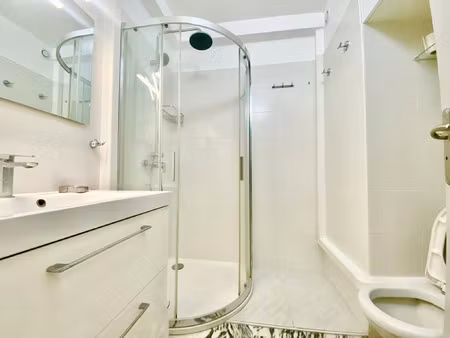 location appartement 1 pièce 27 m² à nice (06200)