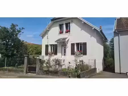vente maison 3 pièces 55.9 m² à lure (70200)  95 000 €