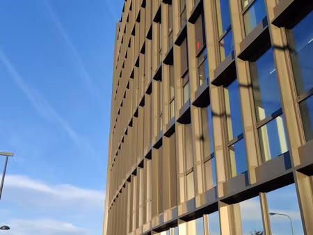 location local professionnel 283m² toulouse 31300