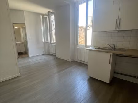 location appartement 2 pièces 37m² gaillac 81600
