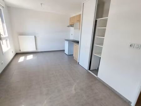 location appartement 1 pièce 27m² toulouse 31300
