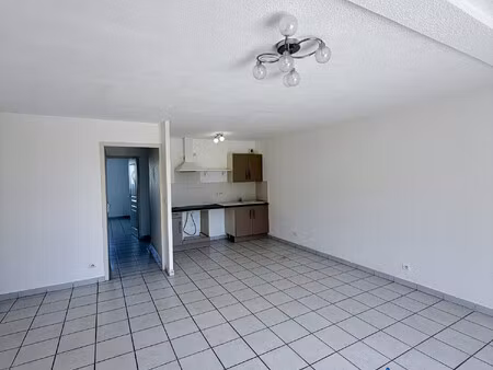 location appartement 3 pièces 68m² perpignan 66000