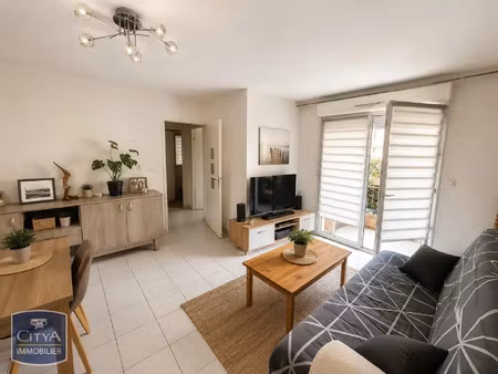 appartement à louer 3 pièces 63.65 m² - étaules (17) - 619€