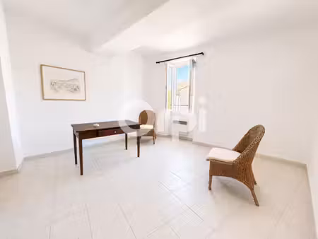 appartement 3/4 pièces rez de rue