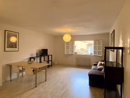 location appartement 2 pièces 51 m² à aix-en-provence (13100)