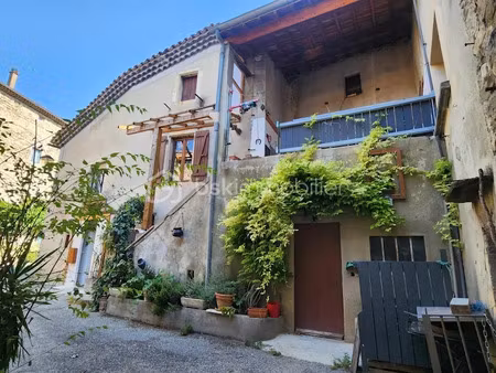 vente maison 8 pièces 180 m² à manas (26160)  180 000 €