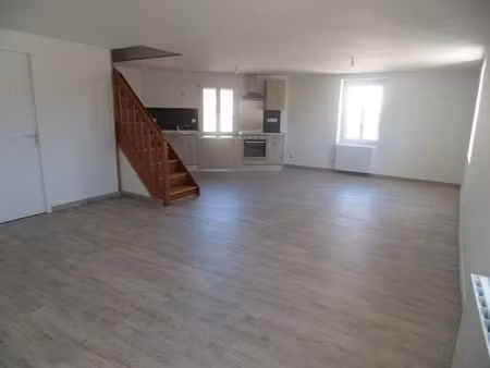 location appartement 3 pièces 92m² st paul de varax 01240