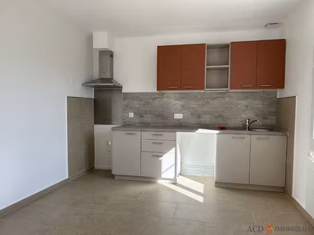 a louer maison t3 ventabren