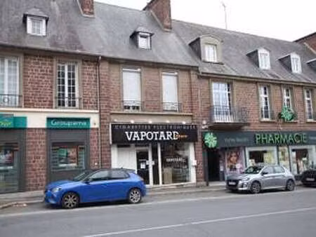 vente immeuble à torigny-les-villes (50160) : à vendre / 60m² torigny-les-villes