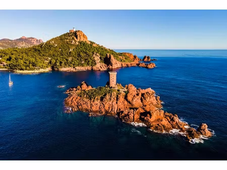 appartement à vendre frejus 4 pièce(s) 99m2 960 000€