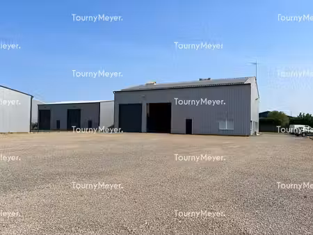 location local d’activités 600m²