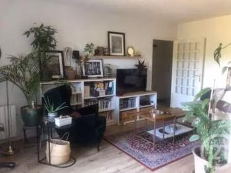 location appartement 2 pièces à dinan (22100) : à louer 2 pièces / 49m² dinan