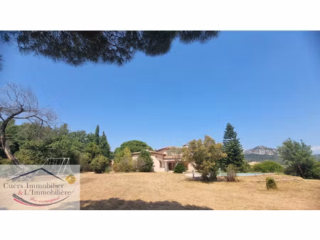 achat maison 9 pièces 337m² la crau 83260