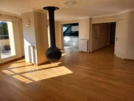 location appartement 3 pièces à nantes (44000) : à louer 3 pièces / 95m² nantes