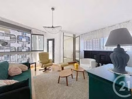 location appartement 4 pièces meublé à nantes (44000) : à louer 4 pièces meublé / 77m² nan
