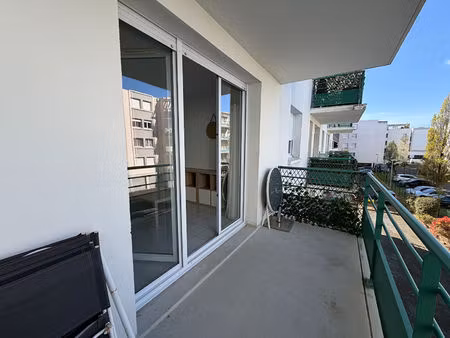 location appartement 2 pièces 38m²