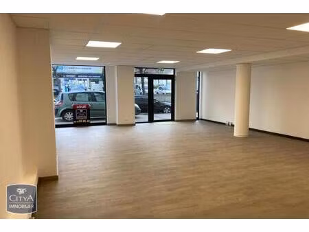 location local commercial 55m² vitrolles 13127
