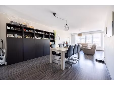 appartement te koop in deurne met 1 slaapkamer