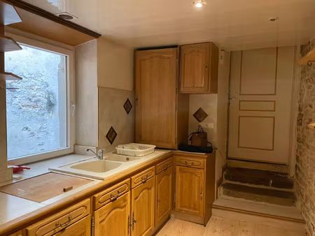 location appartement 1 pièce 39m² lons le saunier 39000