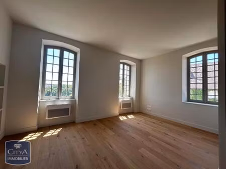 location appartement 2 pièces 44m² dole 39100