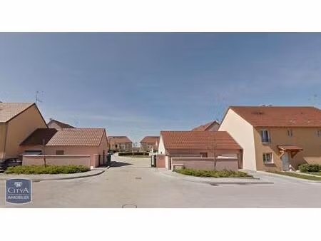 location appartement 2 pièces 54m² lux 71100