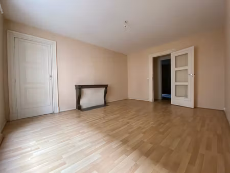 location appartement 3 pièces 82m² besancon 25000