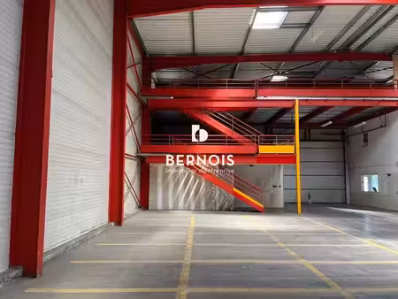 location local d’activités la farlede 83210 112m²