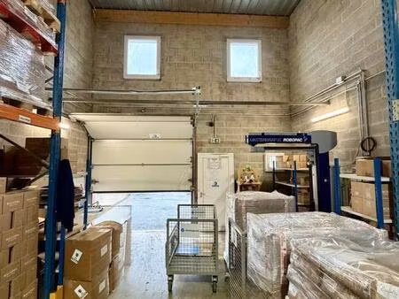 location local d’activités saint soupplets 77165 90m²