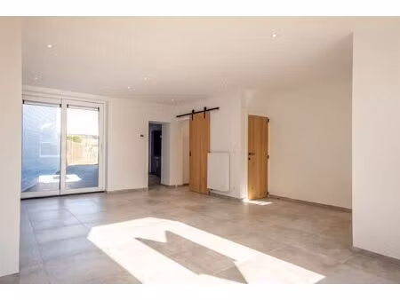 huis te koop in meulebeke met 3 slaapkamers