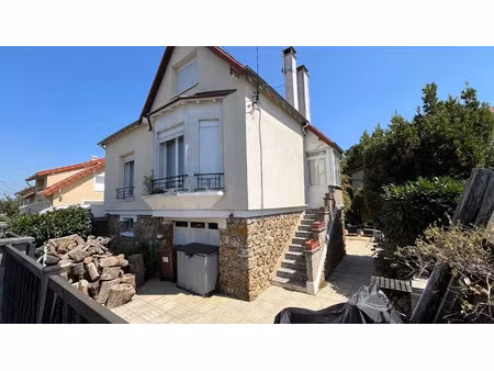 vente maison 4 pièces 86 m² à ris-orangis (91130)  309 000 €