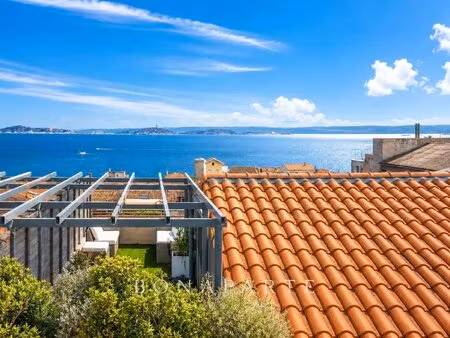 duplex d'exception avec rooftop panoramique – entre mer et calanques